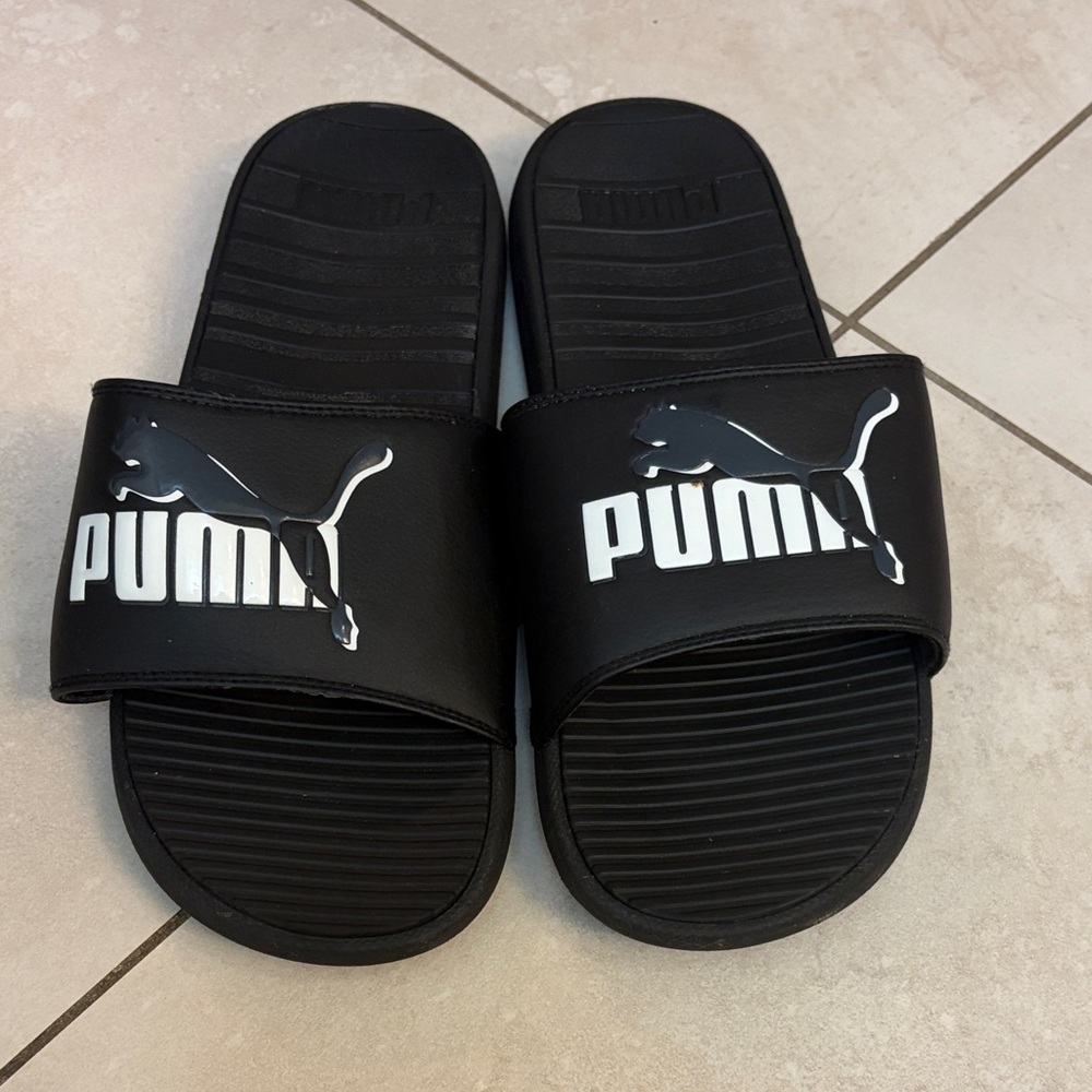 Puma Black and White Mens Slide Sandals